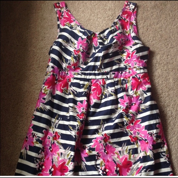 Motherhood Maternity Dresses & Skirts - Motherhood maternity dress